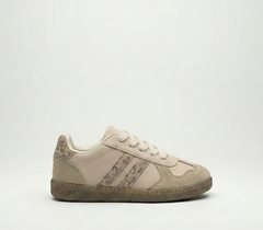 Flatform Sneaker