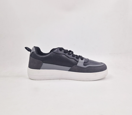 Flat Sneaker