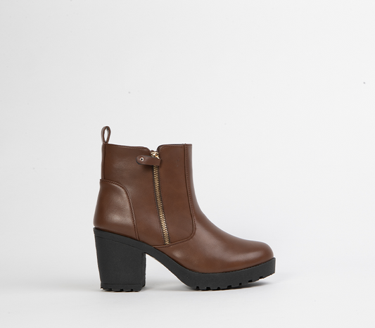Block heeled ankle boot