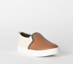 Flat Sneaker