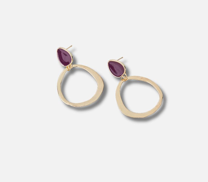 Dangle earrings