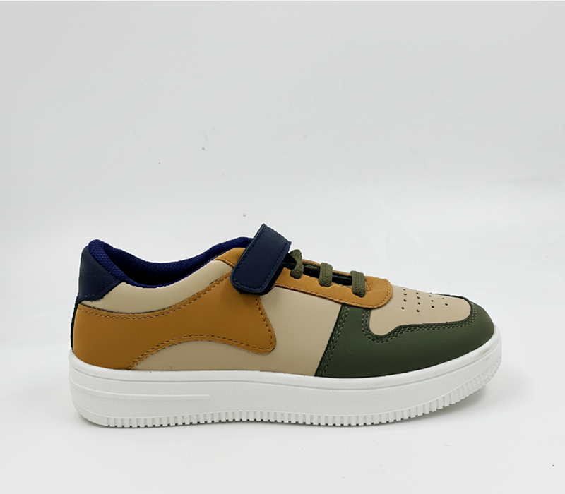 Flat Sneaker