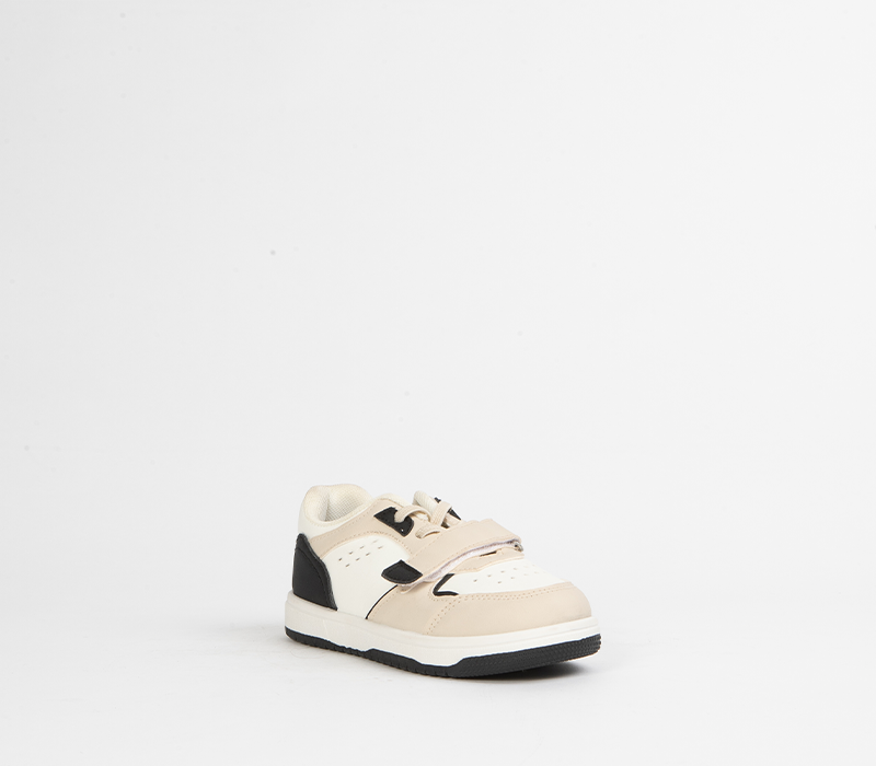 Flat Sneaker