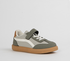 Flat Sneaker