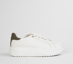 Flatform Sneaker
