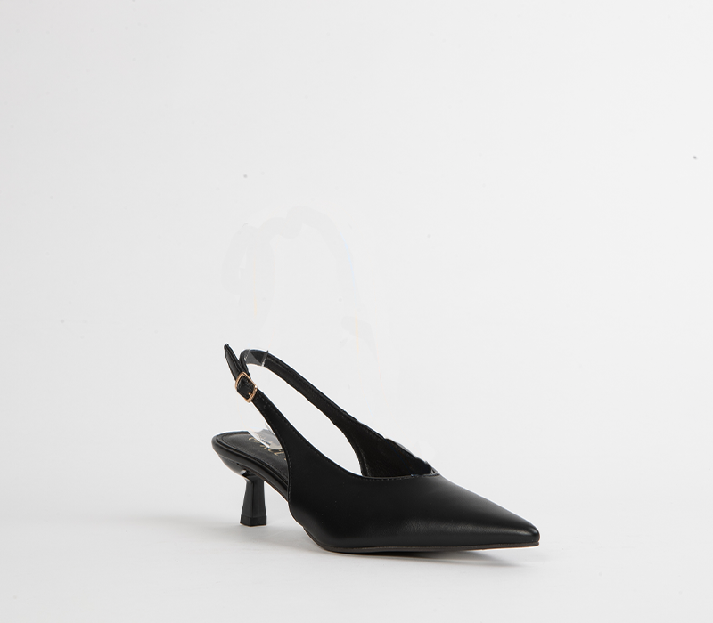 Kitten heel