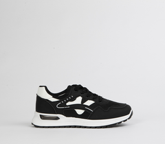 Athleisure sneaker