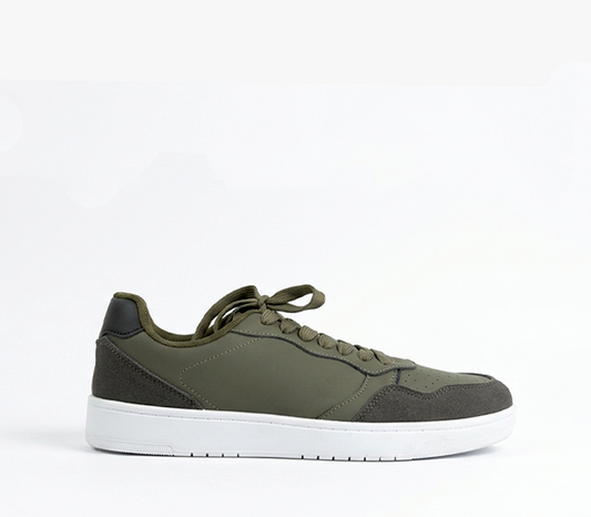Flatform Sneaker