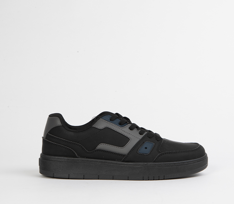 Flatform Sneaker