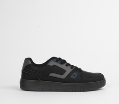 Flatform Sneaker