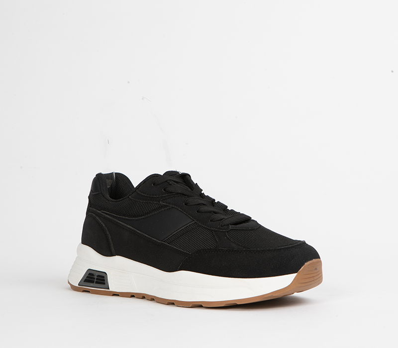 Athleisure sneaker