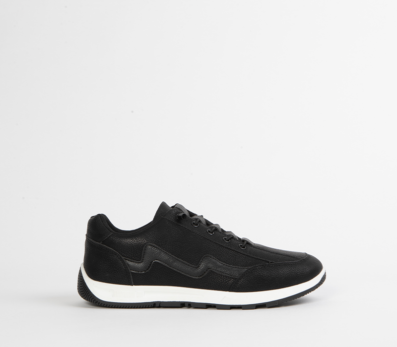 Flatform Sneaker