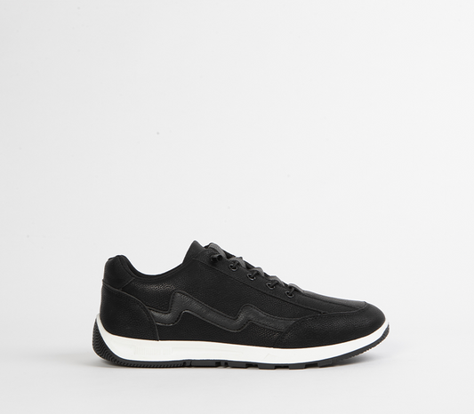 Flatform Sneaker