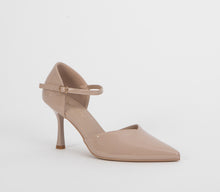 Load image into Gallery viewer, Stiletto Court

