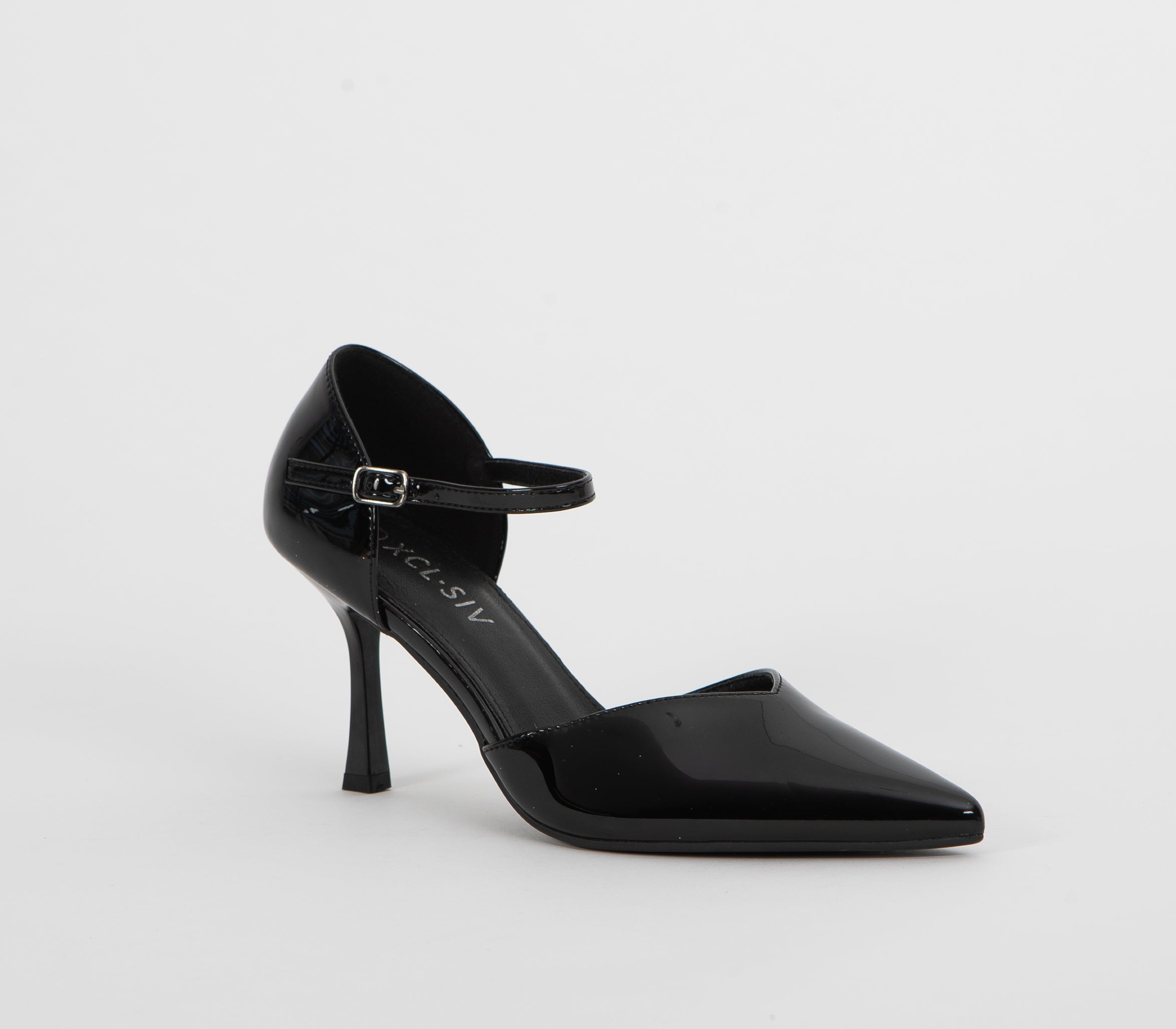 Stiletto Court