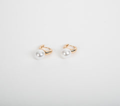 Dangle earrings