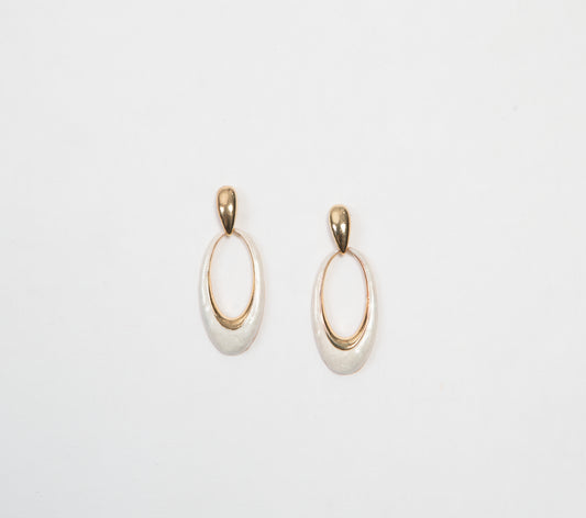 Dangle earrings