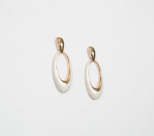 Dangle earrings