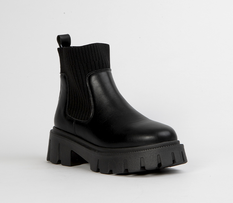 Black Chunky Chelsea Boots for Women