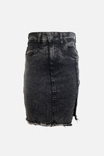 Load image into Gallery viewer, Denim skirt
