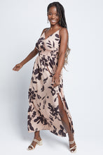 Load image into Gallery viewer, V-Neck Maxi Dress

