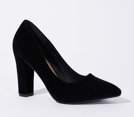 Pointed Toe Court