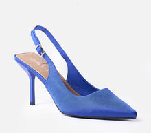 Load image into Gallery viewer, Pointed Toe Court Mule
