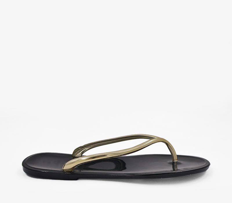 Thong sandals