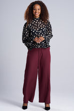 Load image into Gallery viewer, Trousers
