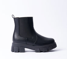 Load image into Gallery viewer, Ankle boot

