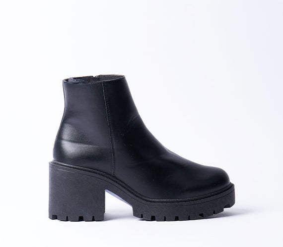 Ankle boot