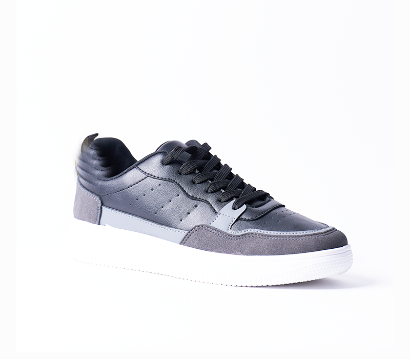 Flat Sneaker