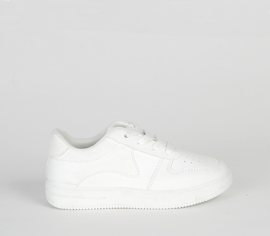 Flat sneaker