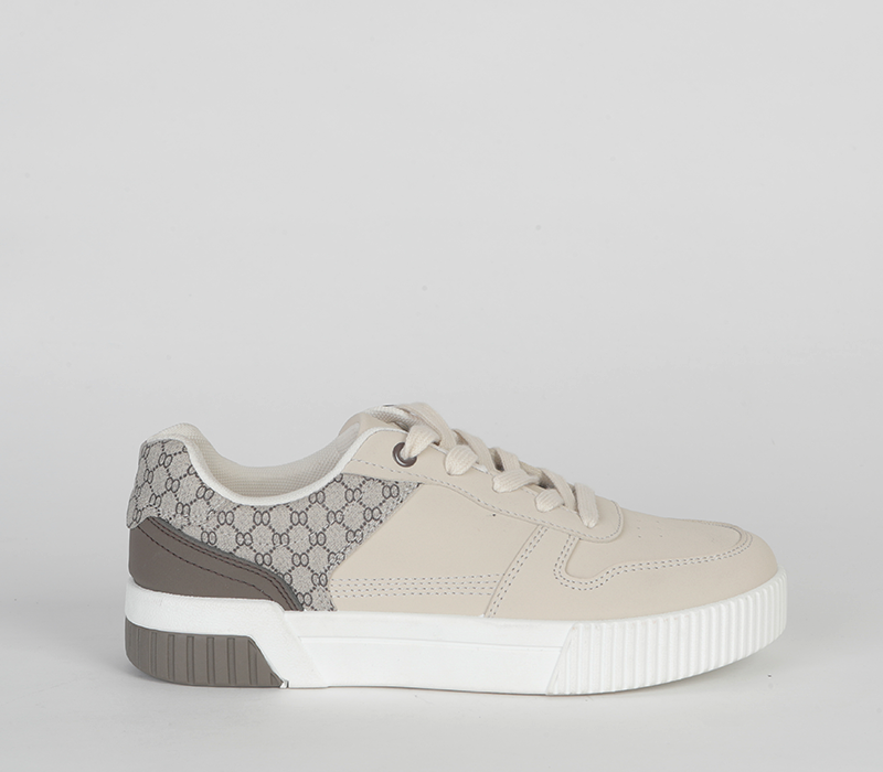 Flatform Sneaker