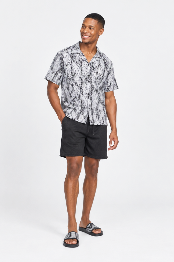 Short sleeved shirt