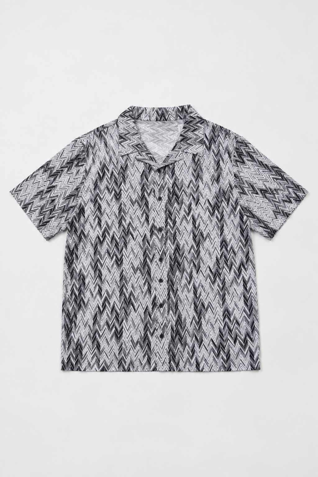 Short sleeved shirt