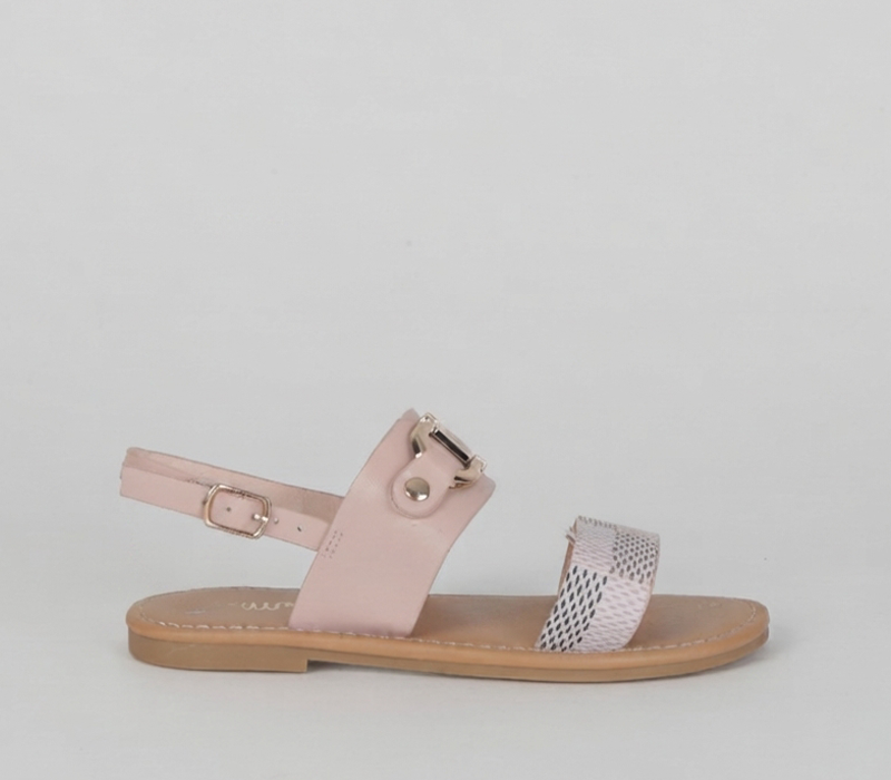Sandal