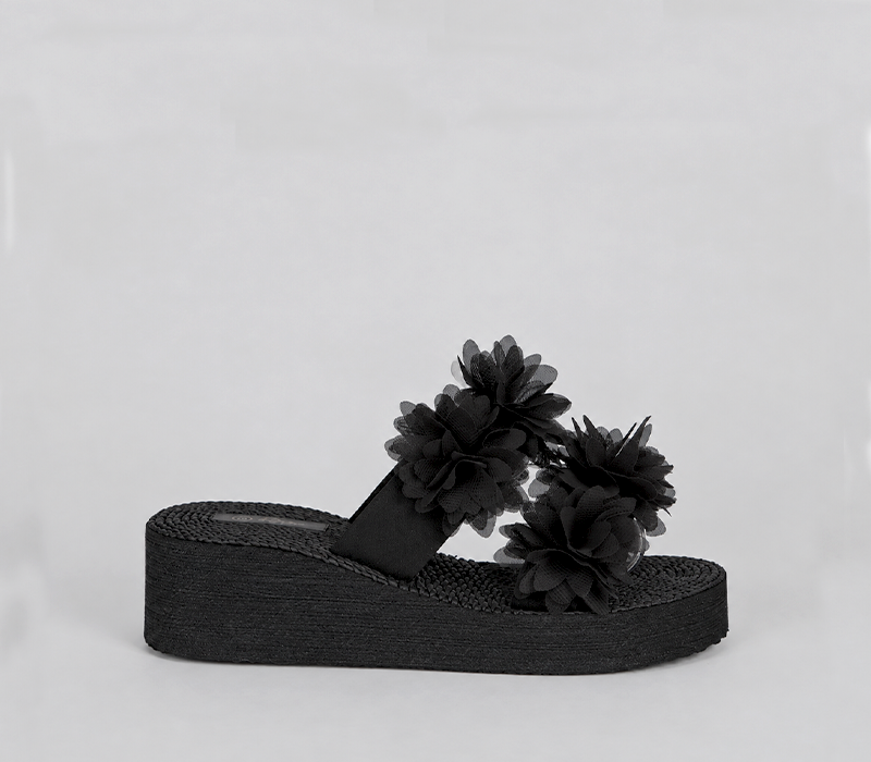 Eva Wedge Slider