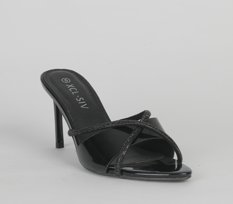 Stiletto push in