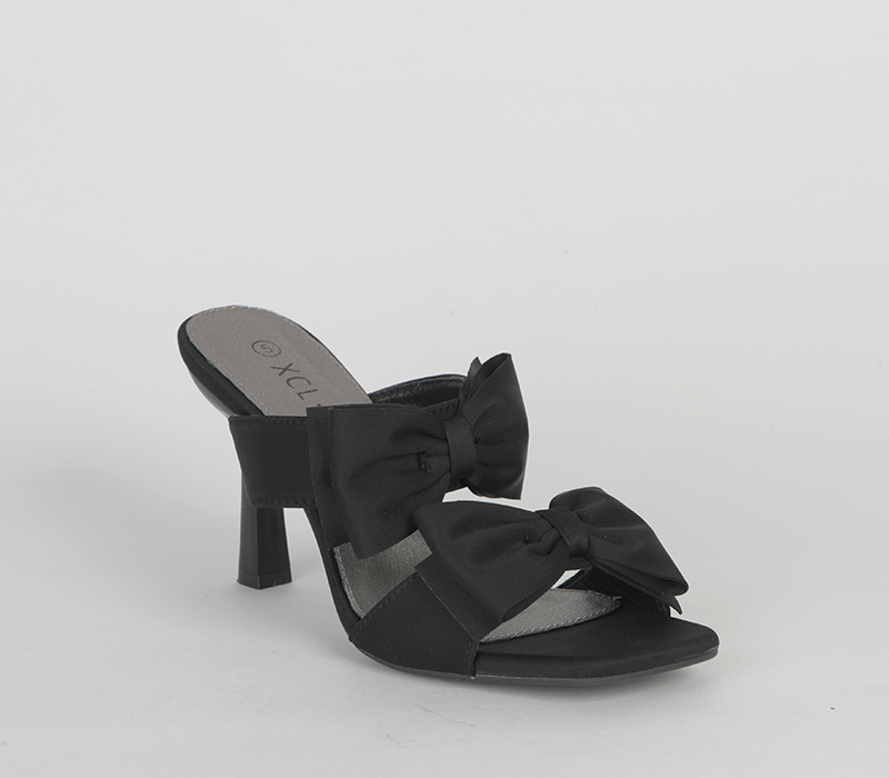 Stiletto Push In