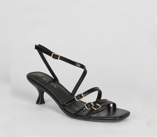 Kitten heel sandal