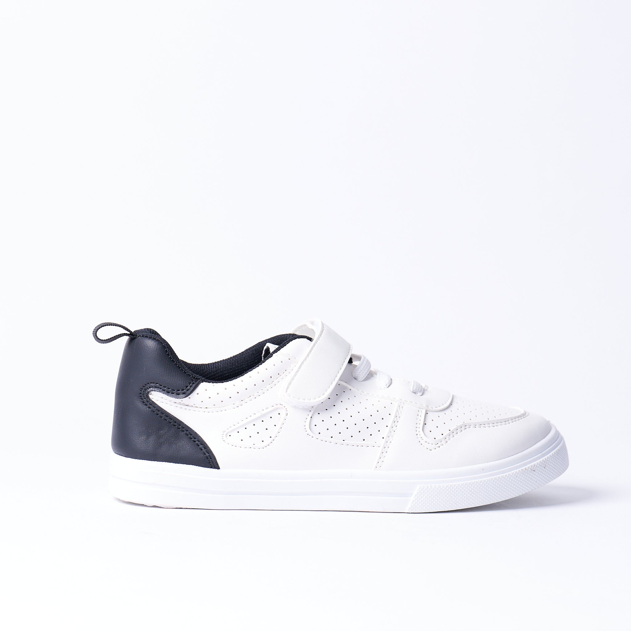 Flat Sneaker