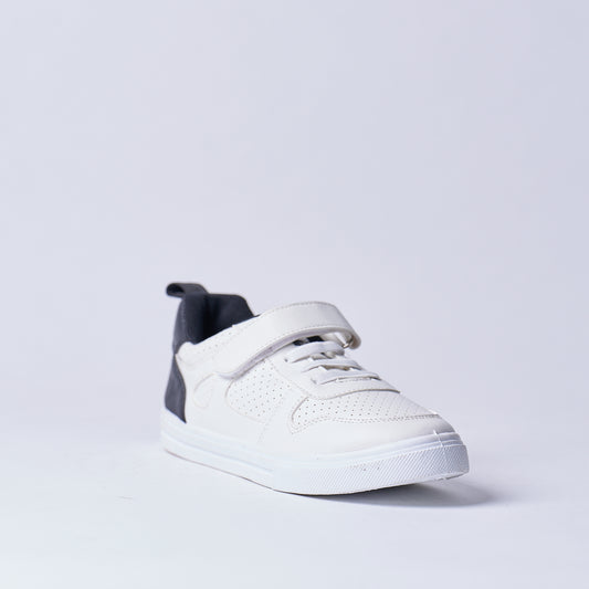 Flat Sneaker