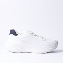Load image into Gallery viewer, Chunky sneaker
