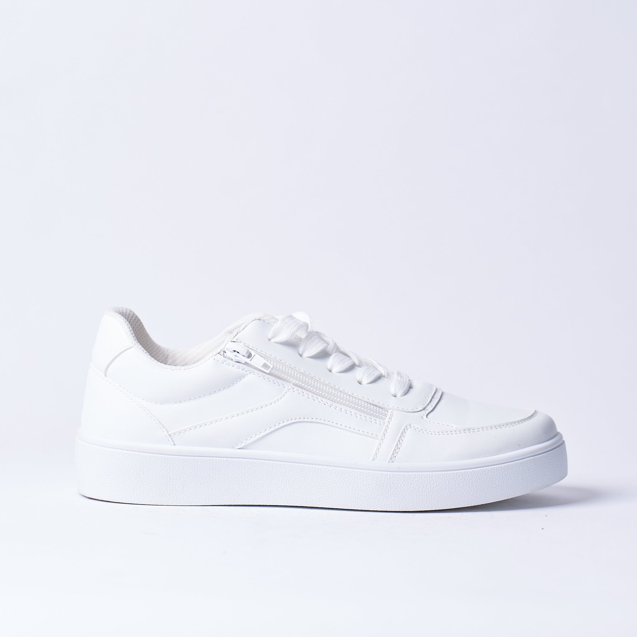 Flat Sneaker