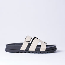 Load image into Gallery viewer, Moulded Slider
