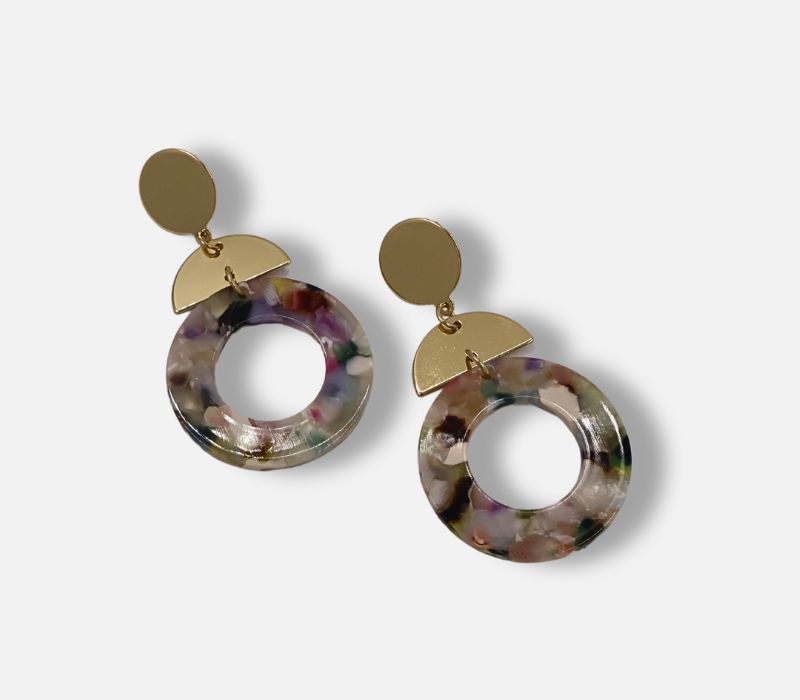 Dangle earrings