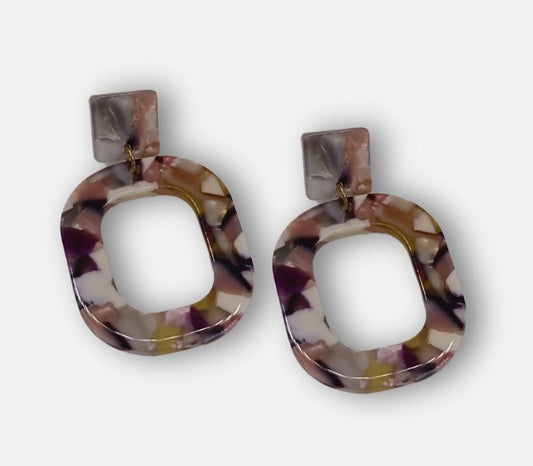 Dangle earrings
