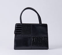 Load image into Gallery viewer, Crossbody bag
