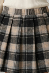 Pleated skirt